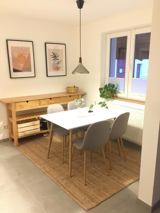 Ferienwohnung Rotes Haus ชไนท์อัค ภายนอก รูปภาพ